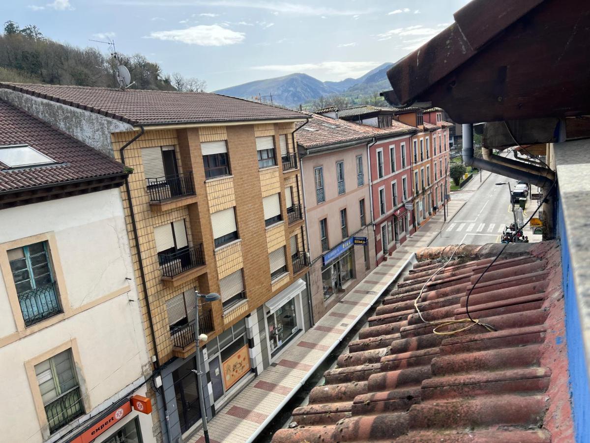 Apartamento El Remiendu Pegau インフィエスト エクステリア 写真