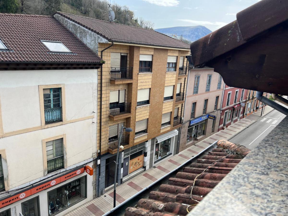Apartamento El Remiendu Pegau インフィエスト エクステリア 写真